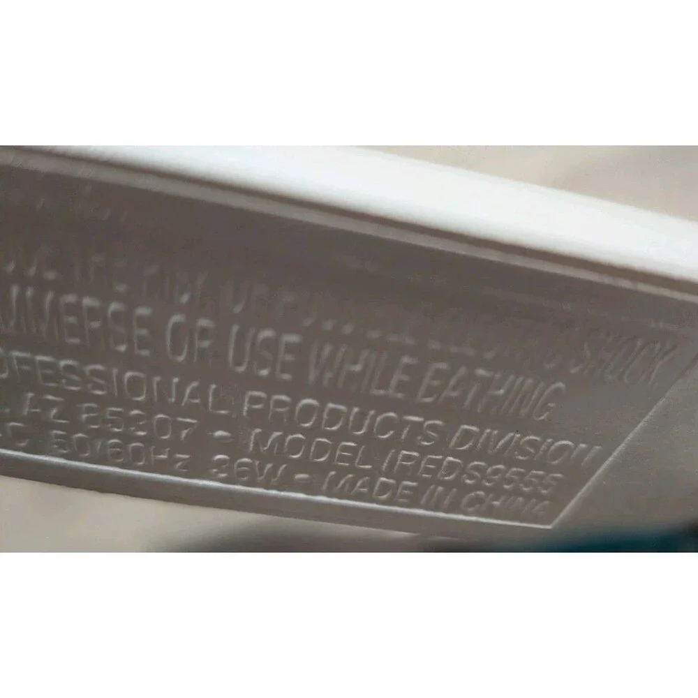 RUSK Deep Shine Flat Iron Hair Straightener 1